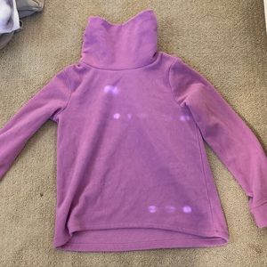 Old Navy Active XL (14) kids. Very Warm and soft. Purple color